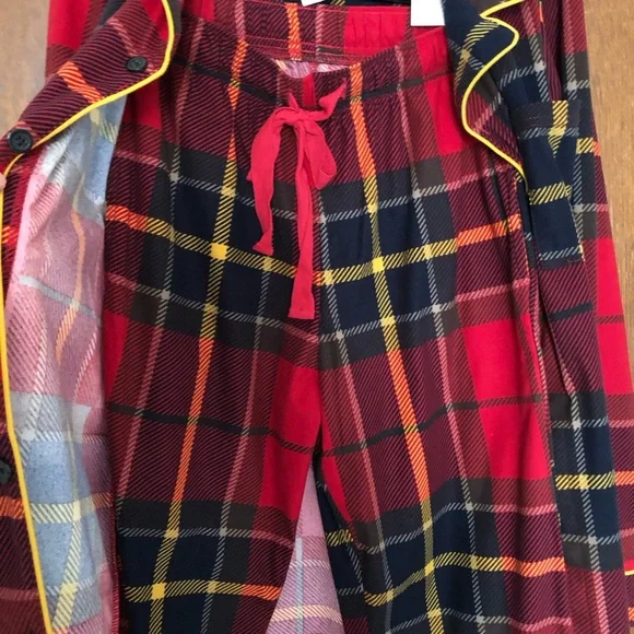 NWT Men’s Red/Yellow Plaid Flannel Pajamas Cozy Cabincore Winter Warm - Picture 3 of 4
